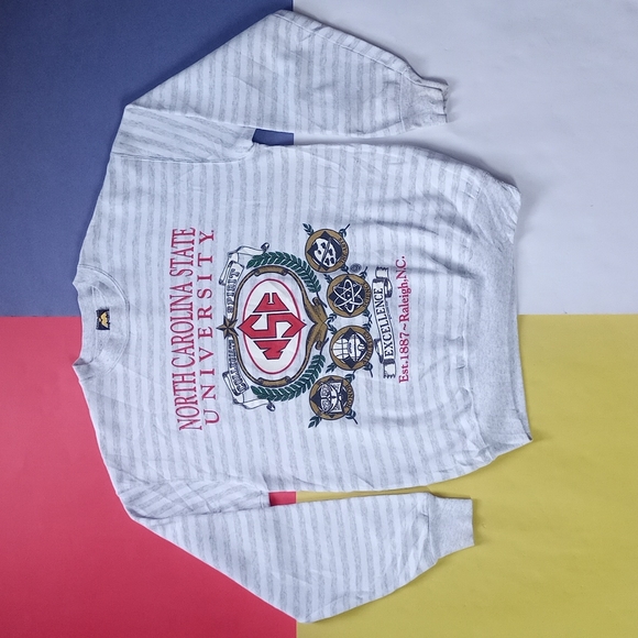 Vintage 1992 North Carolina State University Crewneck Sweater - Picture 4 of 7